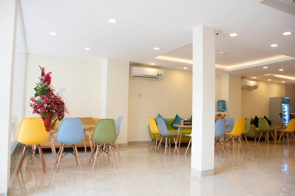 Camila Hotel Хошимин Екстериор снимка