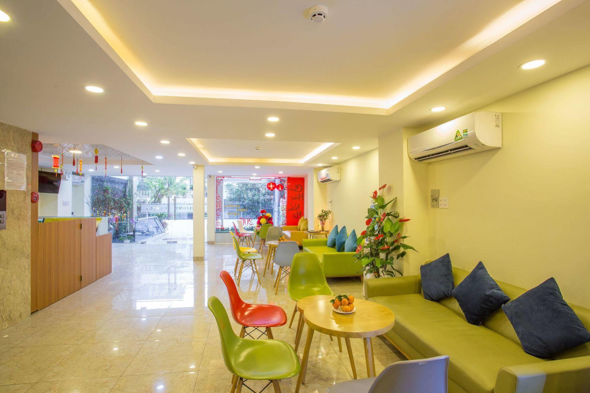 Camila Hotel Хошимин Екстериор снимка