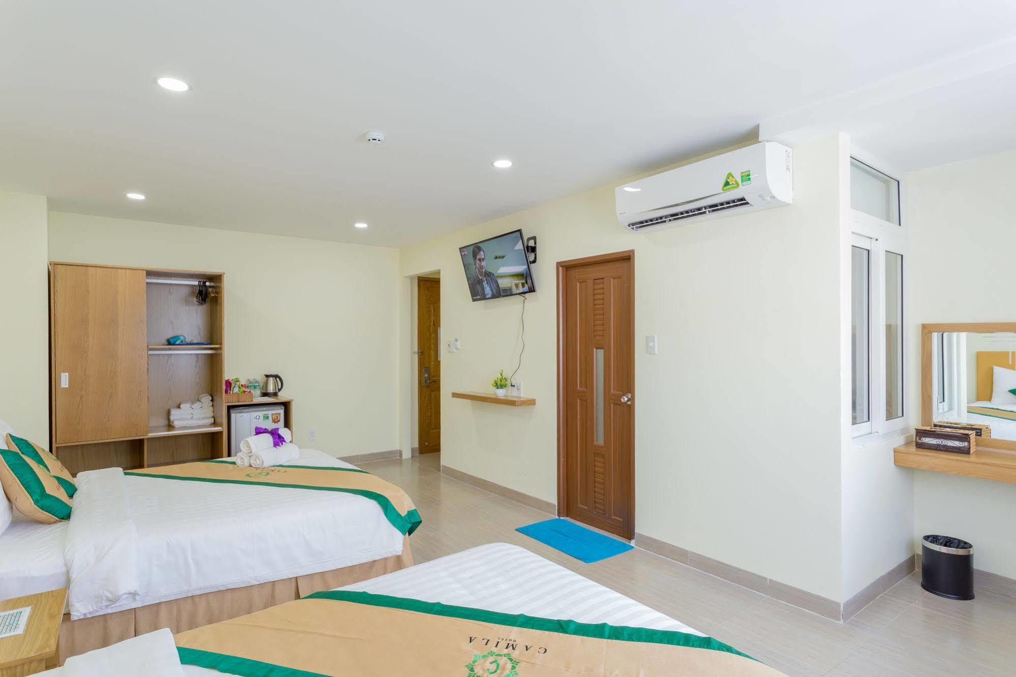 Camila Hotel Хошимин Екстериор снимка