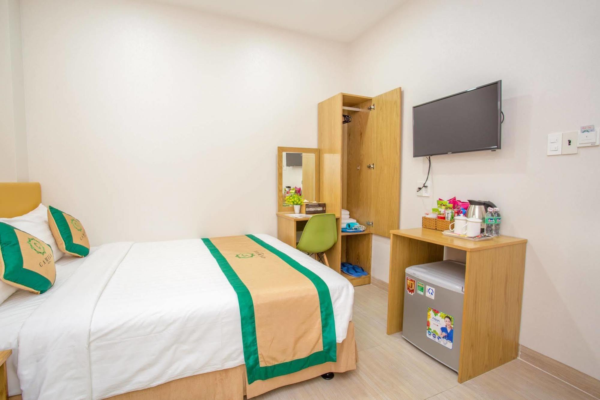 Camila Hotel Хошимин Екстериор снимка